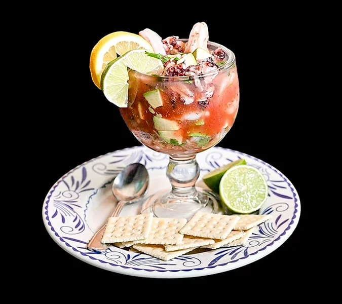 Coctel de Camarones shrimp cocktail